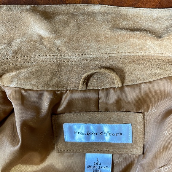 VINTAGE LARGE PRESTON & YORK GENUINE LEATHER SUEDE TAN/ GOLD DRESS JACKET - Picture 12 of 15